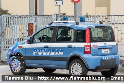Fiat Nuova Panda 4x4 Climbing
Polizia di Stato
Polizia Ferroviaria
POLIZIA H2988
Parole chiave: Fiat Nuova_Panda_4x4_Climbing POLIZIAH2988