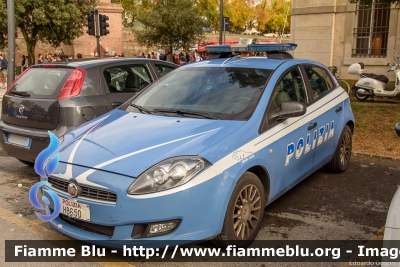 Fiat Nuova Bravo
Polizia di Stato
Squadra Volante
POLIZIA H8650
Parole chiave: Fiat Nuova_Bravo POLIZIAH8650