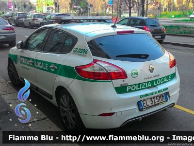 Renault Megane III serie
Polizia Locale
Comune di Milano
136
Parole chiave: Renault Megane_IIIserie