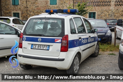 Fiat Idea
Polizia Municipale
Polesine Parmense Zibello (PR)
Parole chiave: Fiat Idea