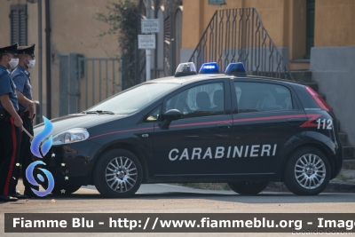 Fiat Grande Punto
Carabinieri 
CC DD 783
Parole chiave: Fiat Grande_Punto CCDD783