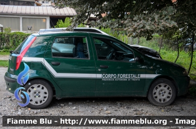 Fiat Punto II serie
Corpo Forestale Provincia di Trento
CF F34 TN
Parole chiave: Fiat Punto_IIserie CFF43TN