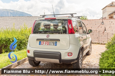 Fiat Nuova Panda 4X4 II serie
Corpo Forestale Provincia di Bolzano
CF FD 07B
Parole chiave: Fiat Nuova_Panda_4X4_IIserie CFFD07B