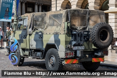 Iveco VM90
Esercito Italiano
Operazione Strade Sicure
EI BH 709
Parole chiave: Iveco VM90 EIBH709