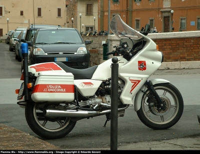 Moto Guzzi V75
Polizia Municipale Livorno
Parole chiave: Moto_Guzzi V75