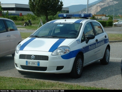 Fiat Grande Punto
Parole chiave: Polizia_Municipale_Ligura Fiat_Grande_Punto Ortonovo