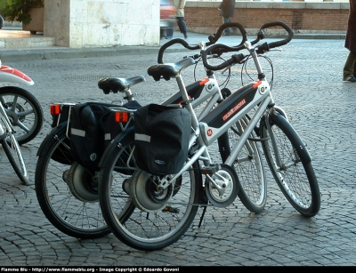 Bicicletta Elettrica Mercedes-Benz
Polizia Municipale Pisa
Parole chiave: Bicicletta Elettrica Mercedes-Benz