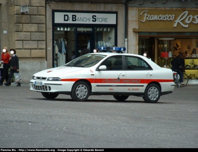Fiat Marea Berlina II serie
Polizia Municipale Pisa
Parole chiave: Fiat Marea_Berlina_IIserie