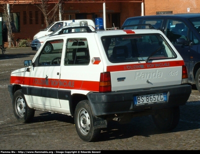 Fiat Panda II serie 4x4
Polizia Provinciale Pisa
Parole chiave: Fiat Panda_IIserie_4x4 PP_Pisa