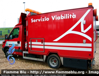 Iveco Daily III serie
Autovie Venete
Parole chiave: Iveco Daily_IIIserie Autovie_Venete Servizio_Viabilità