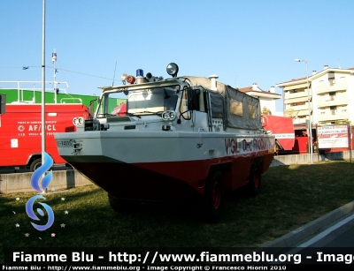 Iveco 6640G
Vigili del Fuoco
Comando Provinciale di Udine
VF 14515
Parole chiave: Iveco 6640G anfibio VF14515