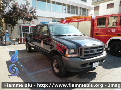 Ford F-350
Allied Force in Italy
Fire Department
Base aerea di Aviano (PN)
Aviano Air Force Base
Parole chiave: Ford F-350 USAF AFB_Aviano Fire_Department