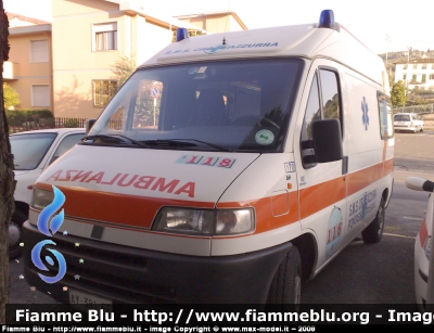 Fiat Ducato II serie
SMS Croce Azzurra di Pontassieve (FI)
sez. Girone
ambulanza allestita MAF
Parole chiave: fiat ducato_IIserie SMS_croce_azzurra Pontassieve MAF ambulanza sez.girone