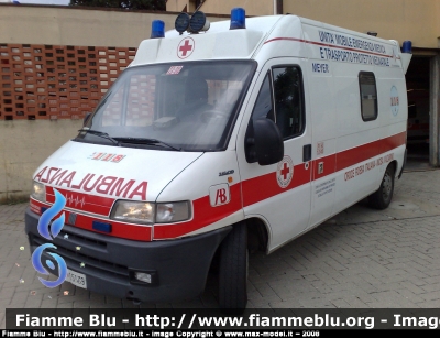 Fiat Ducato II serie
CRI Comitato Locale di Incisa Valdarno (FI)
ambulanza Neonatale
Parole chiave: Fiat Ducato_IIserie_MAXI CRI15139 Ambulanza CRI_Incisa Alessi&Becagli Neonatale