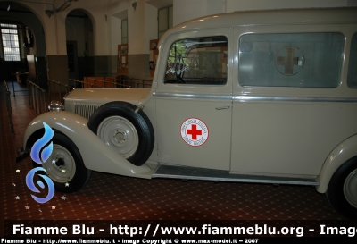 Bianchi S9
Croce Rossa Militare
Anno di costruzione: 1938
Parole chiave: Bianchi S9 CRI_militare Ambulanza CRI4237