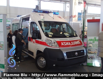 Fiat Ducato X250
Croce Rossa Italiana
Comitato Locale di Ghedi (BS)
ambulanza allestita da PML
Parole chiave: fiat ducato_x250 CRI_Ghedi PML reas208