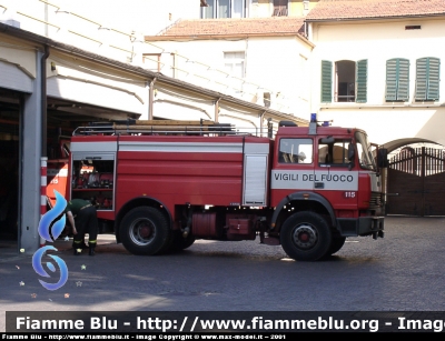 Iveco 190-26
Vigili del Fuoco
Comando Provinciale di Firenze
AutoBottePompa
VF 15785
Parole chiave: Iveco 190-26 VF15785