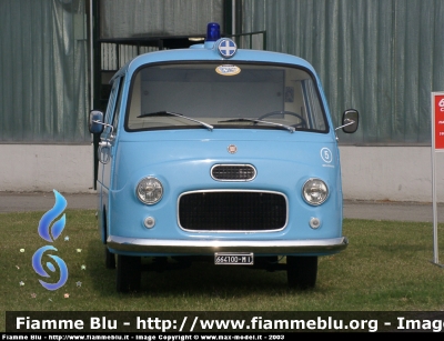 Fiat 1100 T
Mezzo storico della Croce Bianca di Milano
Parole chiave: Fiat 1100 Croce_bianca Ambulanza Storico Milano