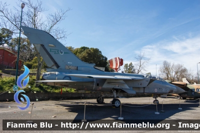 Panavia Tornado ADV
Aeronautica Militare Italiana
Museo Storico
Vigna di Valle (Rm)
12-1
Parole chiave: Panavia Tornado_ADV 12-1