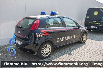 Fiat Grande Punto
Carabinieri
CC DC 278
Parole chiave: Fiat Grande_Punto CCDC278 civil_protect_2018