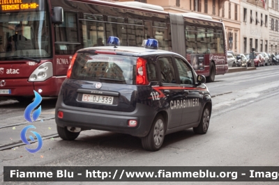 Fiat Nuova Panda II serie
Carabinieri
CC DJ339
Parole chiave: Fiat Nuova_Panda_II_serie CCDJ339