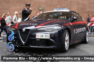 Alfa Romeo Nuova Giulia Quadrifoglio
Carabinieri
Nucleo Operativo e RadioMobile di Roma
CC DK 554
Parole chiave: Alfa-Romeo Nuova_Giulia_Quadrifoglio CCDK554