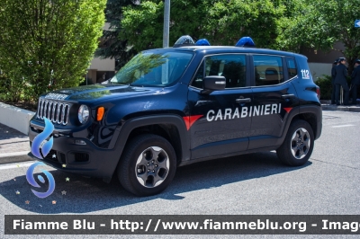 Jeep Renegade
Carabinieri
CC DQ 295
Parole chiave: Jeep Renegade CCDQ295