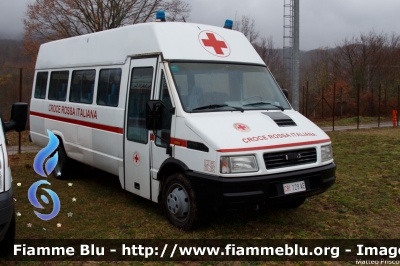 Iveco Daily II serie
Croce Rossa Italiana
Comitato Locale di Catanzaro
CRI 129 AE
Parole chiave: Iveco Daily_IIserie CRI129AE