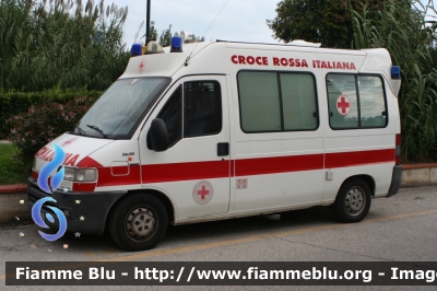 Fiat Ducato II serie
Croce Rossa Italiana
Comitato Locale di Alba Adriatica (TE)
CRI 15722
Parole chiave: Fiat Ducato_II_serie CRI15722