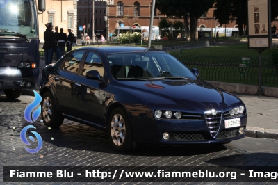 Alfa Romeo 159
Esercito Italiano
EI CM018
Parole chiave: Alfa_Romeo 159 EICM018