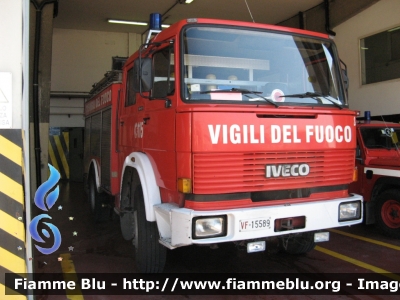 Iveco 180-24
Vigili del Fuoco
Comando Provinciale di Roma
Distaccamento Aeroportuale di Fiumicino
VF 15589
Parole chiave: Iveco 180-24 VF15589