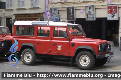 Land-Rover Defender 110
France - Francia
Marins Pompiers de Marseille
Parole chiave: Land-Rover Defender_110