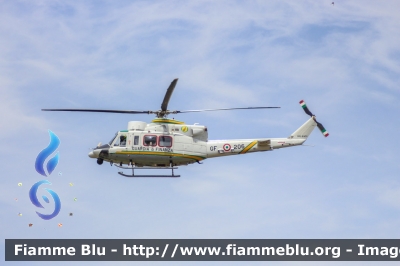 Agusta Bell AB412
Guardia di Finanza
" Volpe 206 "

245° Anniversario della Fondazione
Parole chiave: Agusta_Bell AB412 GF206