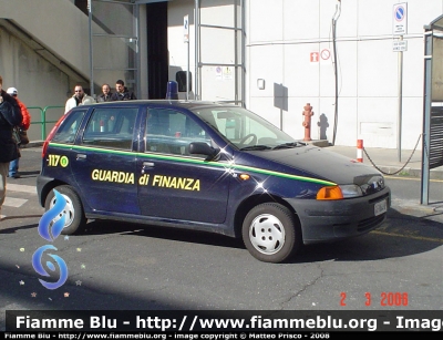 Fiat Punto I serie
Guardia di Finanza
GdiF 064 AP
Parole chiave: fiat punto_Iserie gdif064ap