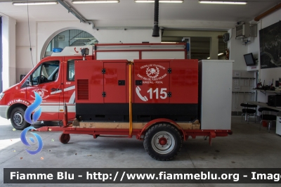 Carrello
Vigili del Fuoco
Unione Distrettuale Merano - Bezirksverband Meran
Corpo Volontario di Postal - Freiwillige Feuerwehr Burgstall (BZ)

