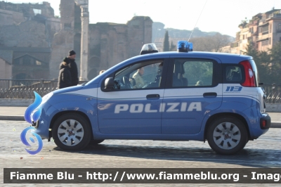 Fiat Nuova Panda II serie
Polizia di Stato
Polizia H9881
Allestita Nuova Carrozzeria Torinese
Decorazione Grafica Artlantis
Parole chiave: Fiat Nuova_Panda_II_serie PoliziaH9881