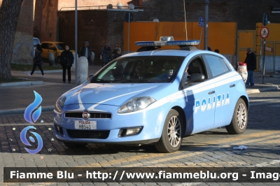 Fiat Nuova Bravo
Polizia di Stato
Squadra Volante
POLIZIA H8540
Parole chiave: Fiat Nuova_Bravo POLIZIAH8540