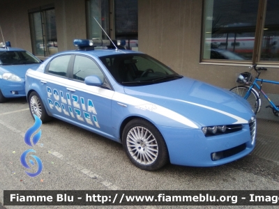 Alfa Romeo 159
Polizia di Stato
Questura di Bolzano
Polizia Ferroviaria
POLIZIA F6161
Parole chiave: Alfa_Romeo 159 POLIZIAF6161 Civil_Protect_2016