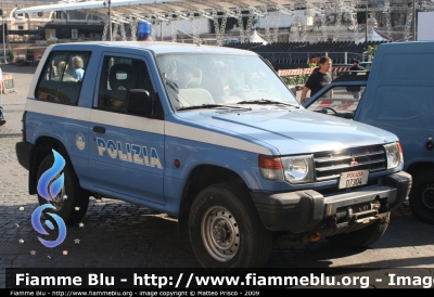 Mitsubishi Pajero Swb II serie
Polizia di Stato
Polizia D7304
Parole chiave: mitsubishi pajero_swb_IIserie poliziad7304