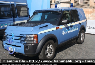 Land Rover Discovery 3
Polizia di Stato
I Reparto Mobile Roma 
Polizia F9472
Parole chiave: land_rover discovery_3 poliziaf9472