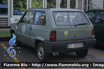 Fiat Panda II serie
Corpo Forestale Provincia di Trento
CF G09 TN
Parole chiave: Fiat Panda_IIserie CFG09TN