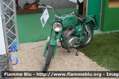 Moto Guzzi 160cc
Corpo Forestale dello Stato
Parole chiave: moto_guzzi 160cc