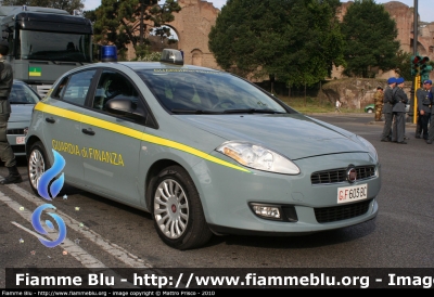 Fiat Nuova Bravo
Guardia di Finanza
GdiF 603 BC
Parole chiave: Fiat nuova_bravo gdif603bc Festa_della_repubblica_2010