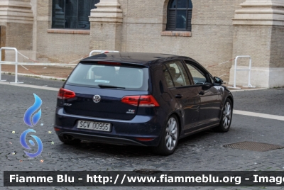 Volkswagen Golf VII serie
Status Civitatis Vaticanae - Città del Vaticano
Gendarmeria - Scorta Papale
SCV 00955
Parole chiave: Volkswagen Golf_VIIserie SCV00955