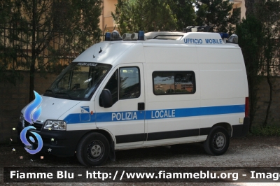 Fiat Ducato III serie 
Polizia Locale - C1
Ciampino (Rm)
Ufficio Mobile
Parole chiave: Fiat Ducato_IIIserie