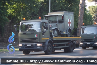 Iveco EuroCargo 150E18 I serie
Esercito Italiano
Carro soccorso e recupero
Allestimento Isoli
EI BF 445
Parole chiave: Iveco EuroCargo_150E18_Iserie EIBF445