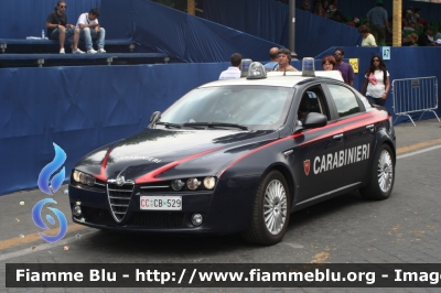 Alfa Romeo 159
Carabinieri
CC CB 529
Parole chiave: alfa-romeo 159 cccb529 festa_della_repubblica_2011