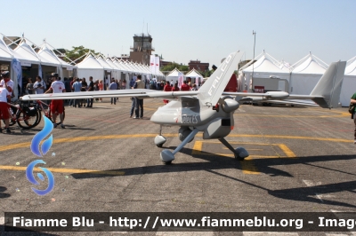 Selex-Galileo Falco
Aeronautica Militare
in esposizione a
Roma Drone Show 2015
Parole chiave: Selex-Galileo Falco roma_drone_show_2015