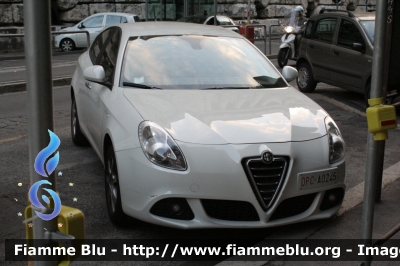 Alfa Romeo Nuova Giulietta
Dipartimento Nazionale della Protezione Civile
DPC A0245
Parole chiave: Alfa-Romeo Nuova_Giulietta DPCA0245