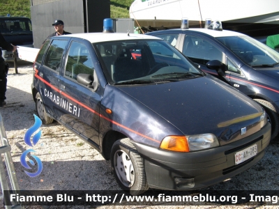 Fiat Punto I serie
Carabinieri
CC AM 083
Parole chiave: fiat punto_Iserie ccam083